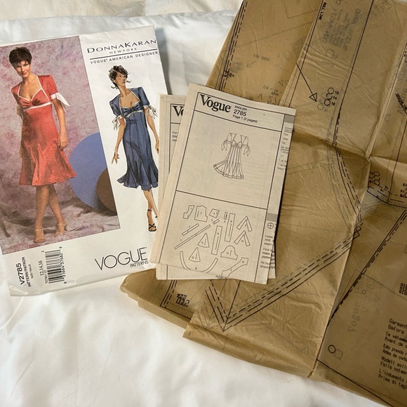 Vogue 2785 Uncut Sewing Pattern - Picture 4 of 5